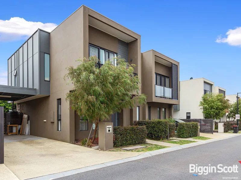 Generously spaced, Townhouse Living At Its Best