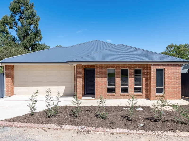 Brand new 3 Bedroom 2 Bathrooms on Easy Care block .