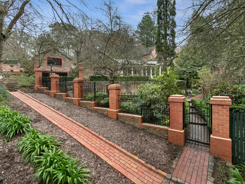 'Sherwoode' - Stunning character residence with an exceptional BNB