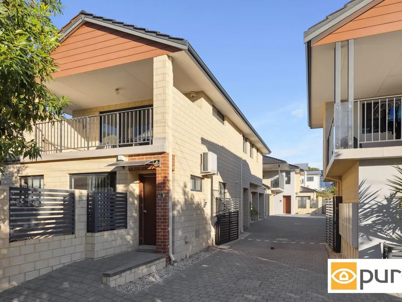 SECURE FIRST FLOOR APARTMENT