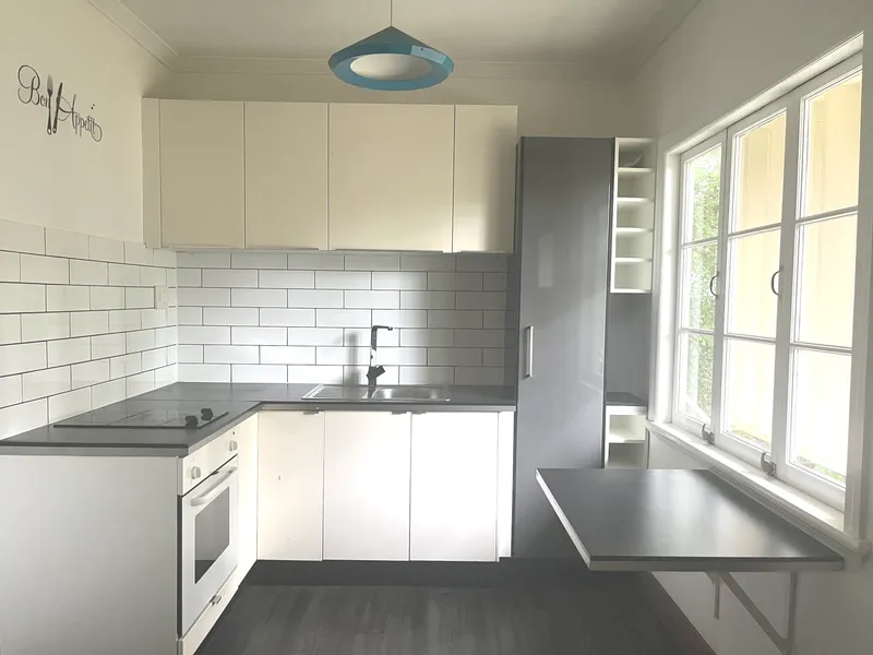 1 BED UNIT - GREAT LOCATION