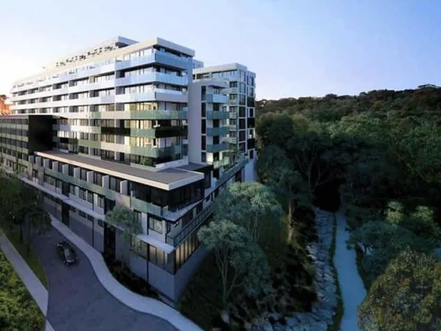 Modern Apartment with Spectacular Mountain View