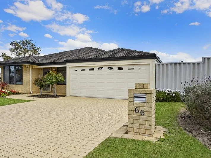 Well presented family home in Caversham!