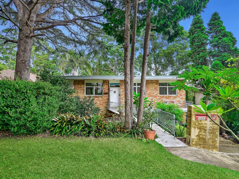 Tranquil lifestyle haven, stunning treetop views