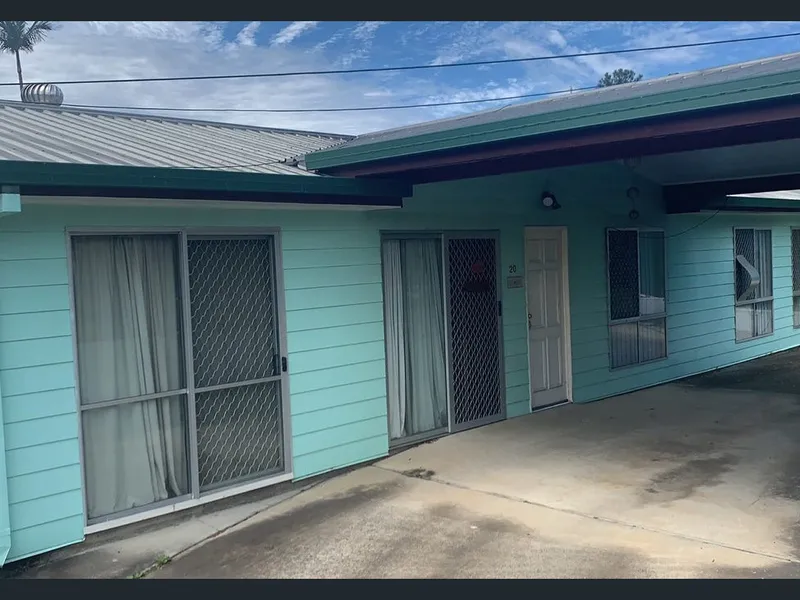 New Carpet and Freshly presented!