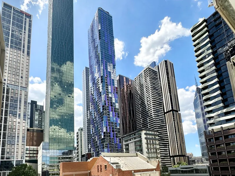 Unbeatable location！！ 4 mins walk to Queen Victoria Market！