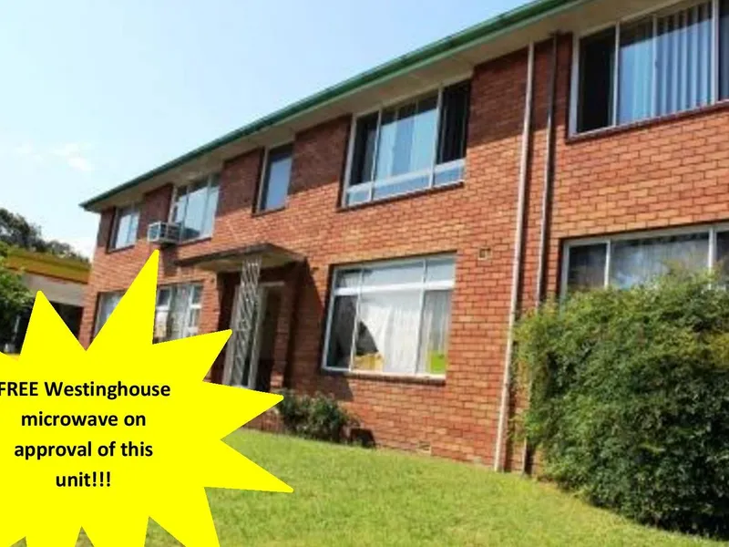 RENOVATED 2 BEDROOM UNIT CLOSE TO FAIRFIELD CBD!