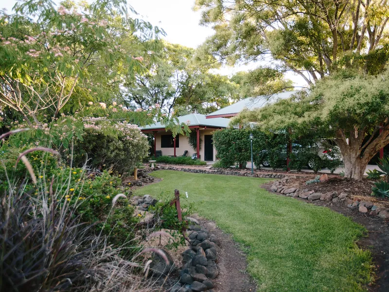 Hidden Gem offers luxury riverside lifestyle!