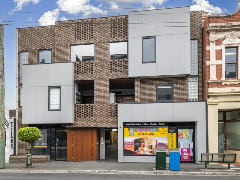 Ultra-Modern 1 Bed Apartment