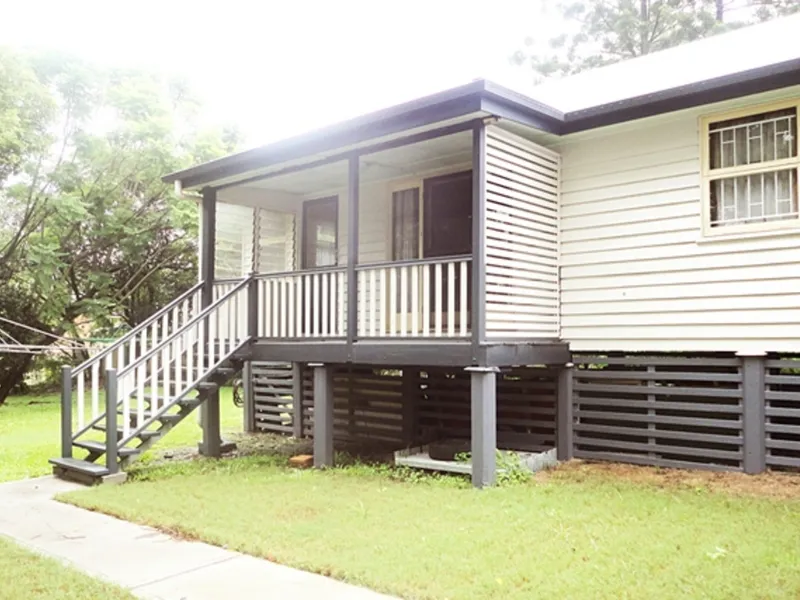 Cute Cottage Style Home/duplex