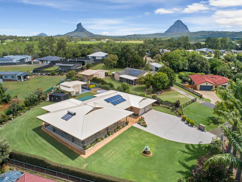 SIMPLY BREATHTAKING – POSITION, VIEWS & QUALITY