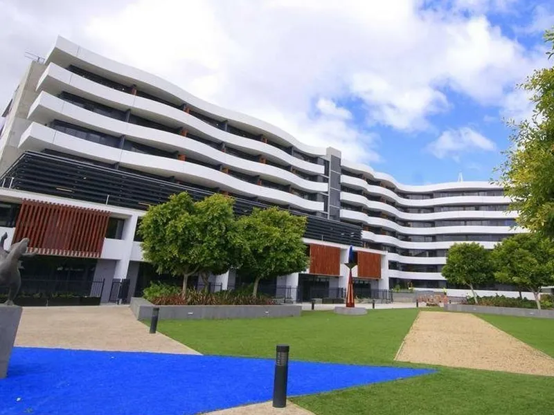 SPACIOUS 2 BEDROOM APARTMENT!”