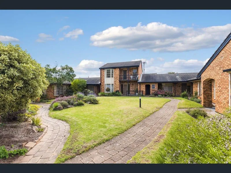 Enviably chic coastal living in the heart of Glenelg South