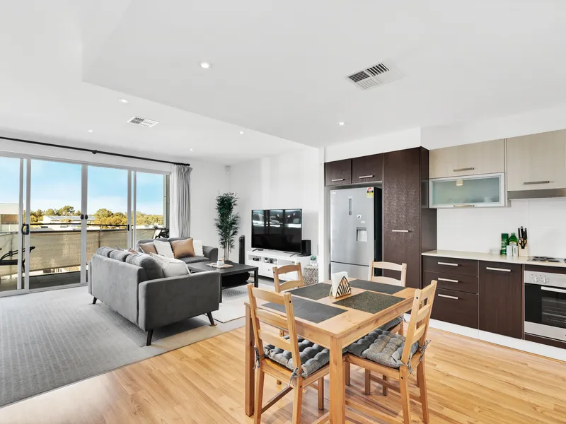 STUNNING APARTMENT