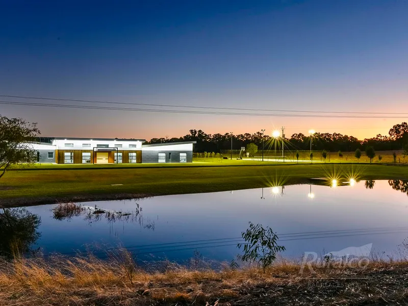 Exclusive, Environmentally Designed Quality Home on 2 Hectares Is Bordertown's Finest