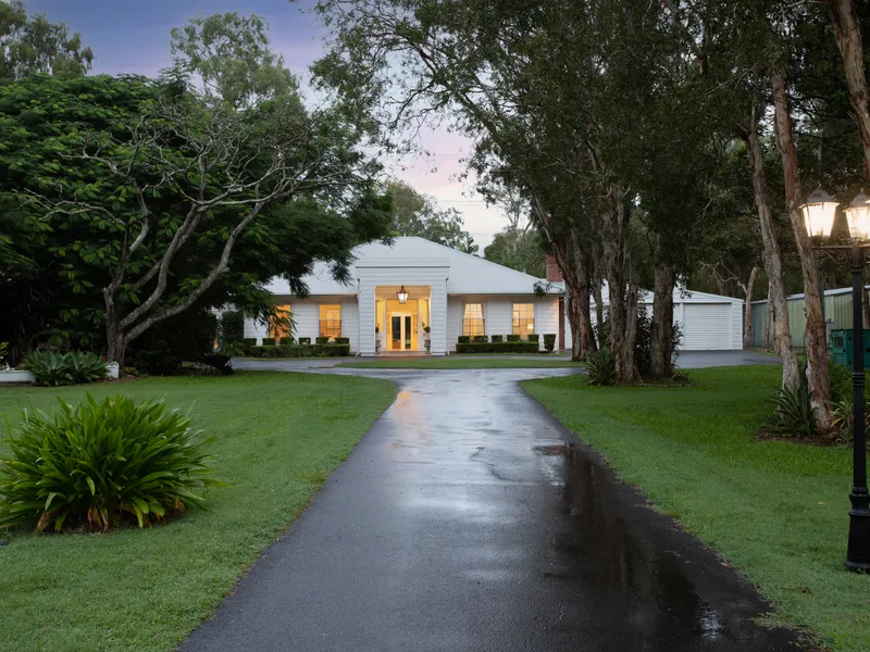 Your Family's Hampton-esque Sanctuary