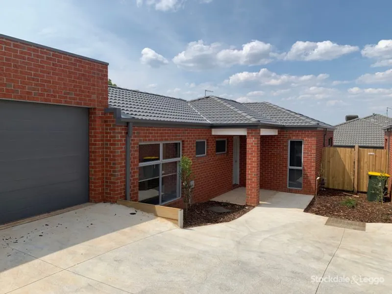 Near New 3 Bedroom Unit