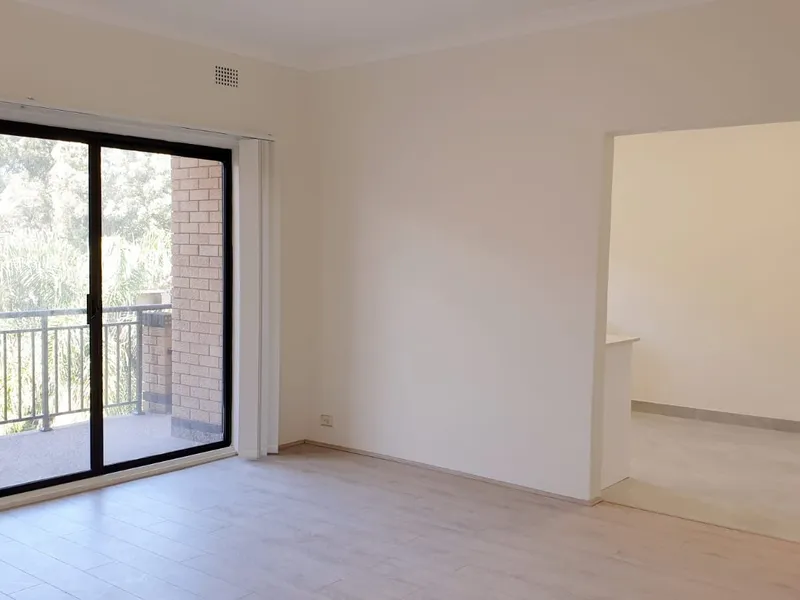 Brand New Renovated Modern Two Bedroom Unit