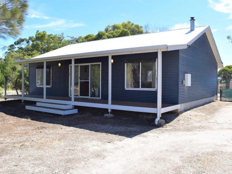 Seaside and Spacious, Ready for Occupation!