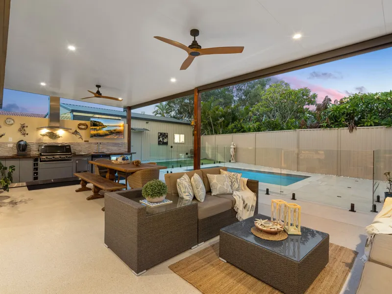 True Lifestyle Abode - All The Bells & Whistles