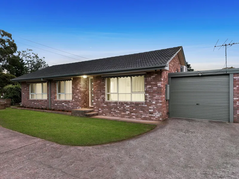 Unique unit in prime locale