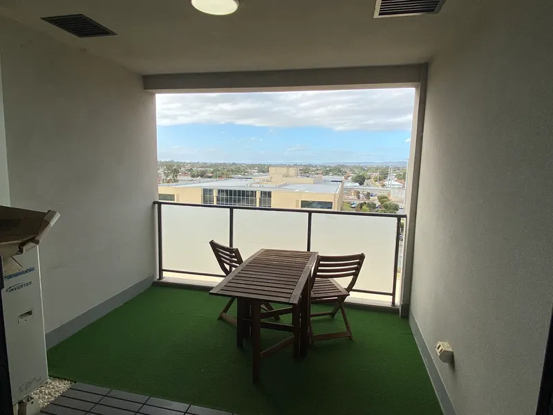 Modern Comfort and Convenience: Spacious 2-Bedroom Apartment in Cannington
