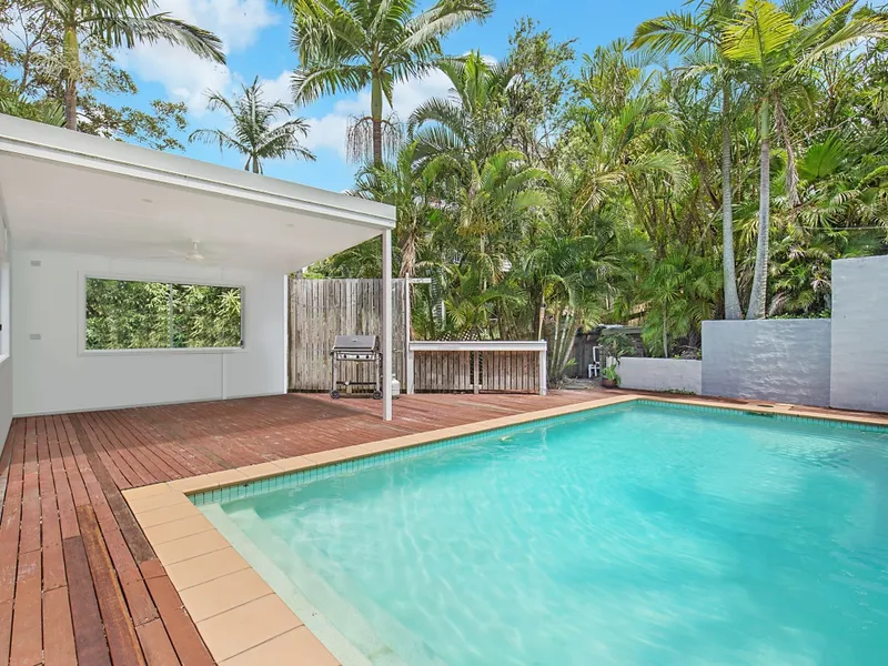 OOZING CHARACTER IN ELANORA