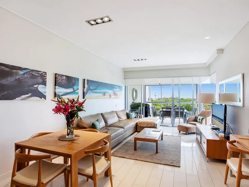 2 Bedroom Top Floor Apartment in Luxury Resort
