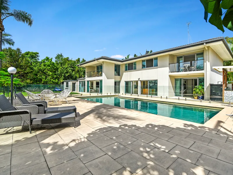 Grand Main River residence