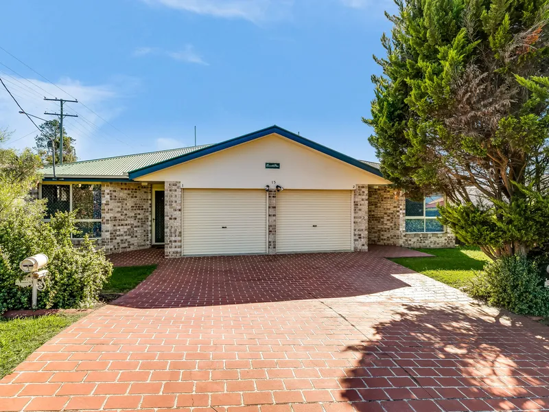 Large unit in a great location!