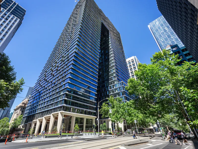 COLLINS ARCH - luxurious life style two-bedroom Apartment