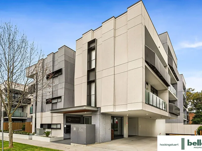 Modern & Stylish in Convenient Location