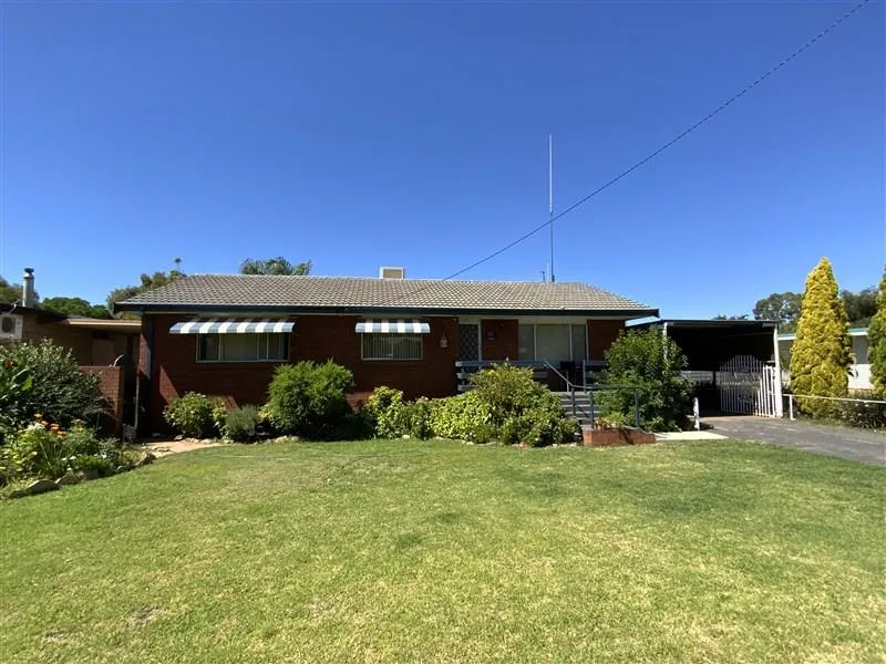 4 BEDROOM HOME - SHEDS GALORE!