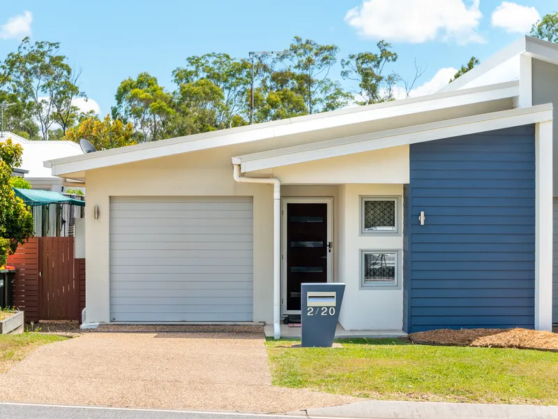 LOW MAINTENANCE DUPLEX IN CONVENIENT ESTATE