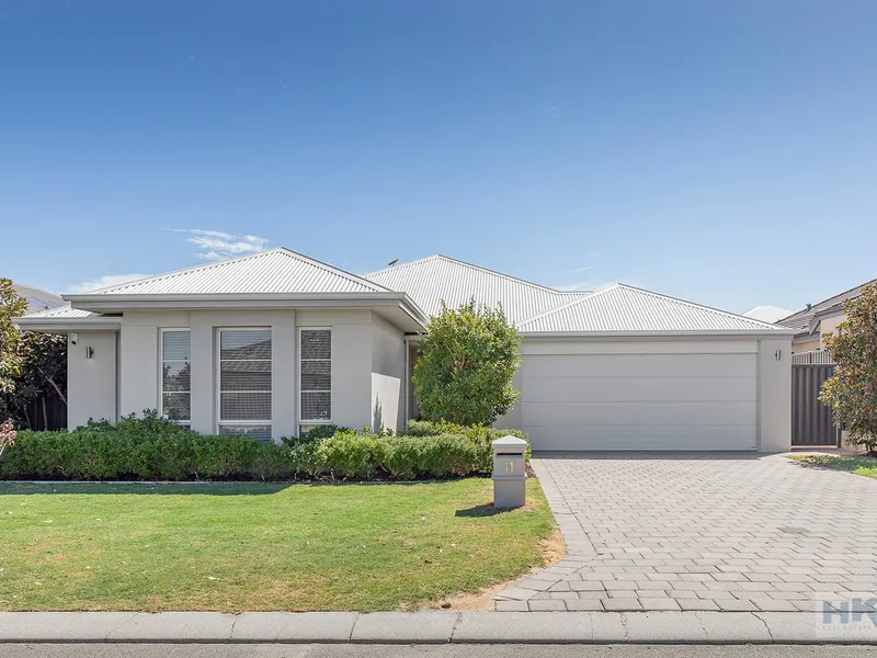 Fabulous & Spacious Family Home!!!