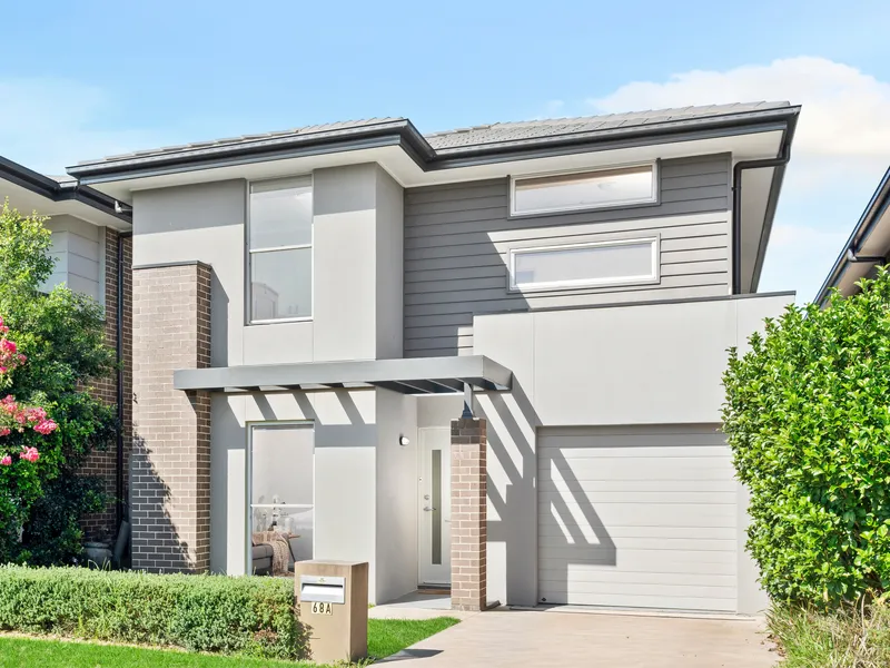 Convenient and Comfortable Lifestyle in Prime Location on 378 sqm Land (Approx.)
