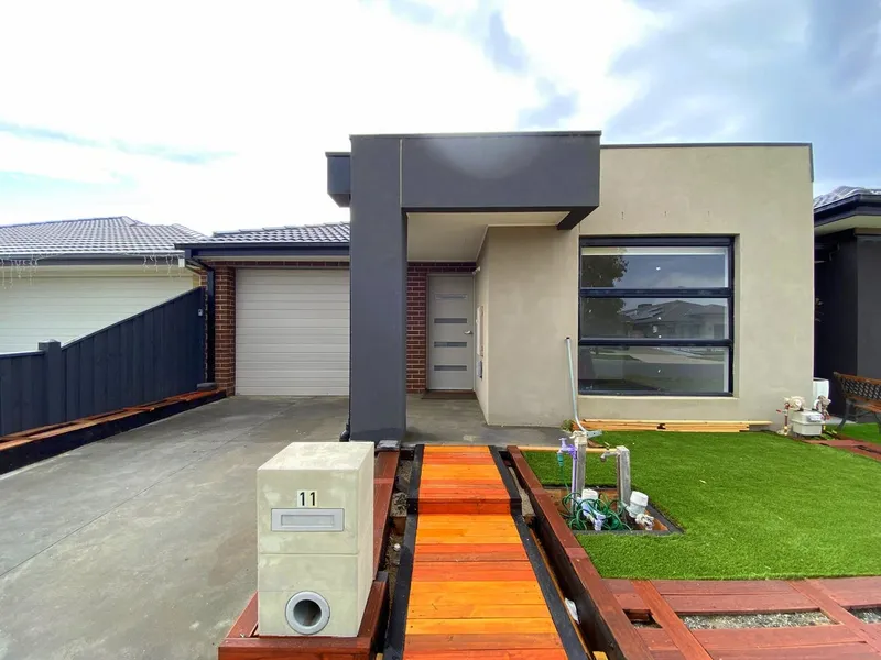 Beautiful & Stunning Family Home