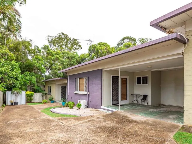 Lovely Peaceful Fully Furnished Unit with Courtyard