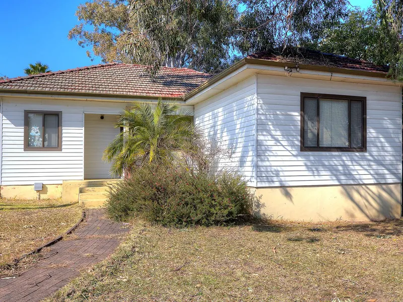 3 Bedroom home plus study in convenient location