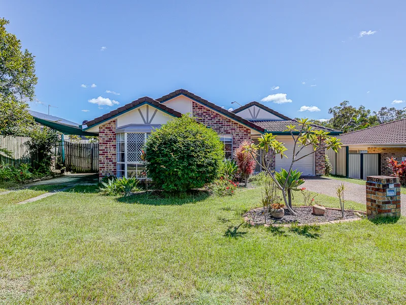 DELIGHTFUL FAMILY HOME BOASTING THE PERFECT BLEND OF COMFORT & CONVENIENCE!