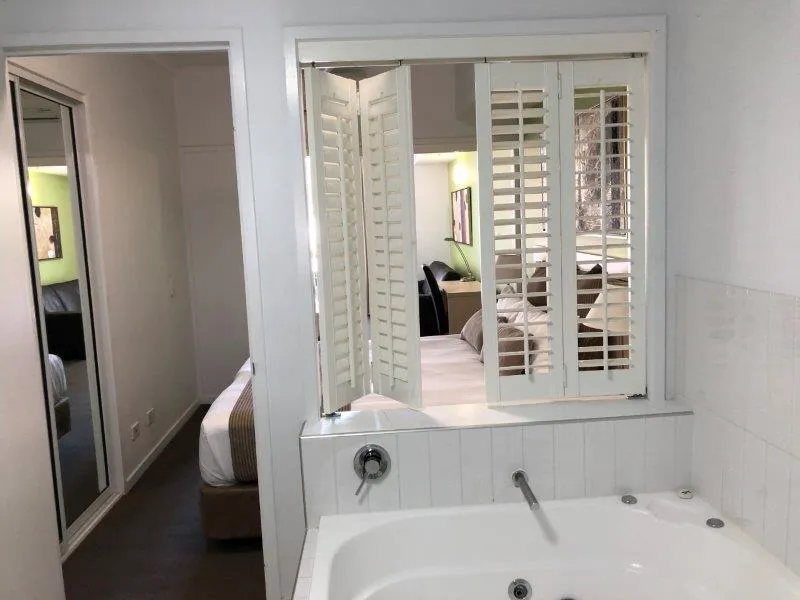 Investor Premium - Gateway To Townsville's Action Hub