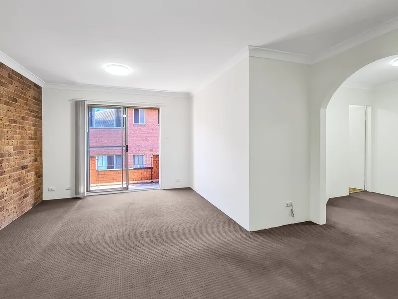 CENTRAL WESTMEAD LOCATION – GREAT PRICE!