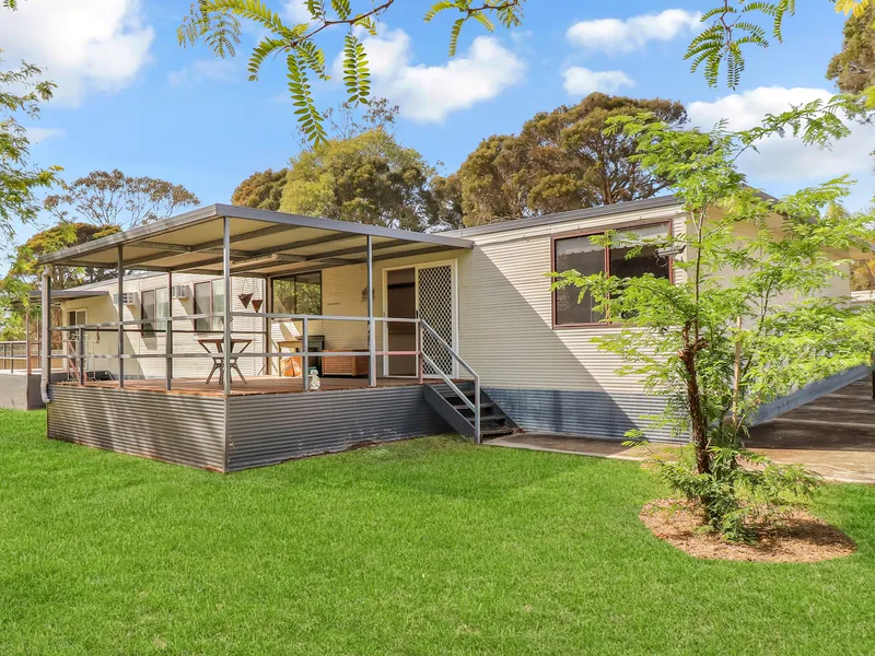 RELOCATABLE HOME on 854M2 BLOCK