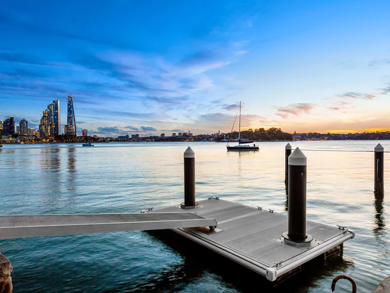 Deep waterfront living with boating facilities on Berrys Bay