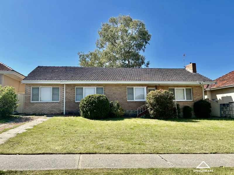 Spacious 4-Bedroom Family Home with Expansive Gardens in Tuart Hill