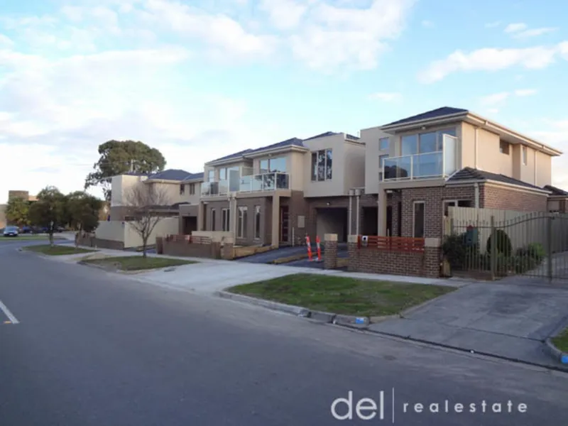 Great Home in Central Location!