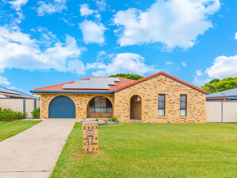 Beautiful 3-Bedroom Home in Kippa Ring