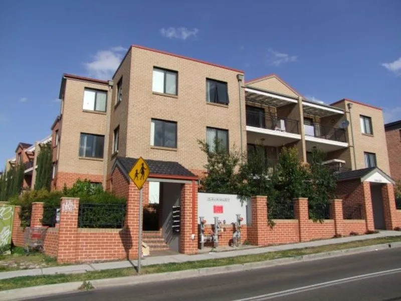 2 BEDROOM UNIT FOR LEASE 