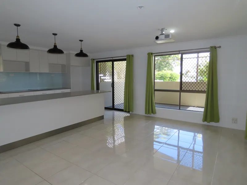 SOLID HOUSE IN AMELIA DRIVE.