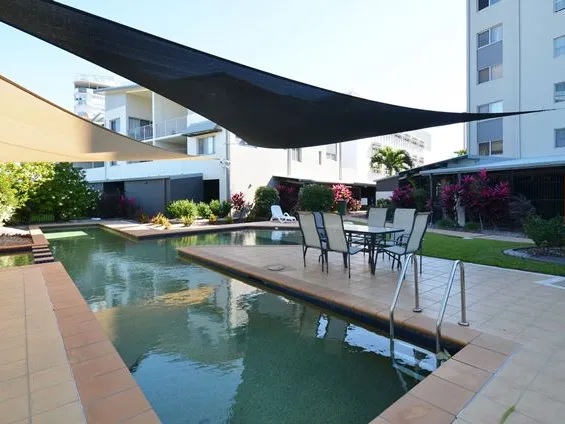 Urban Quarter + River Views = City Lifestyle At It's Best!